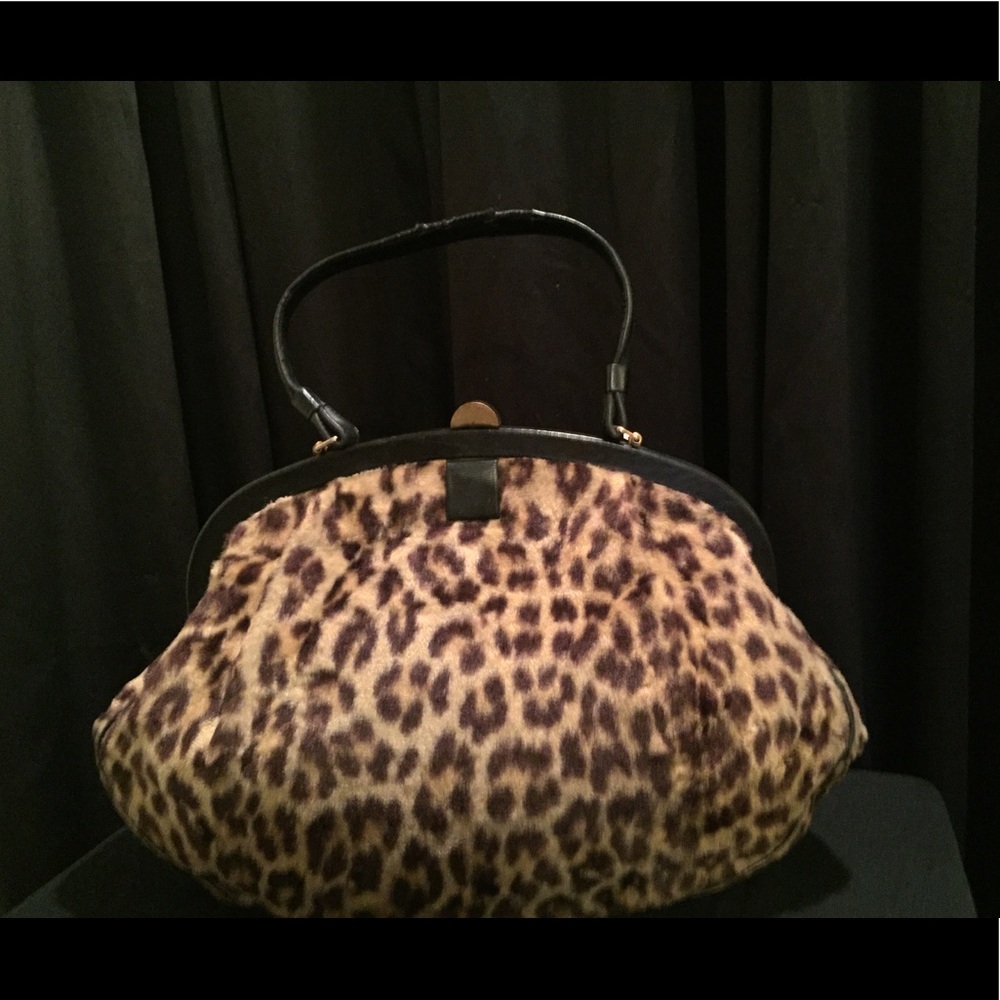 Large vintage faux leopard fur purse